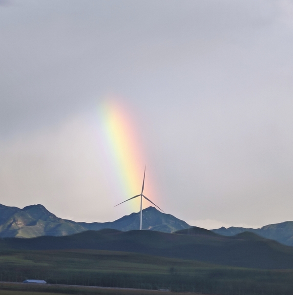 山风执彩练  作者：河北建远贺文浩.jpg