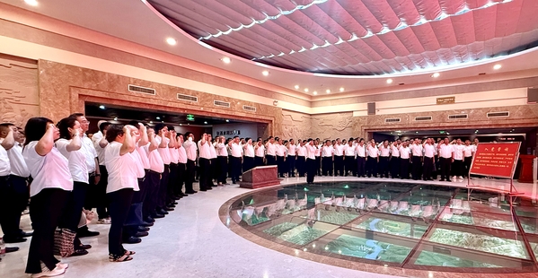 水电十五局举行庆祝中国共产党建设105周年主题活动暨党委书记专题党课.jpg